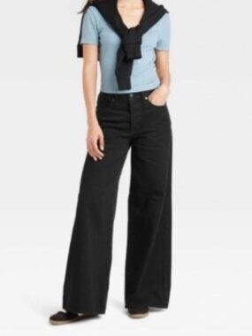 Universal Thread™ Black Women’s Mid-Rise Super Wide Leg Jeans (Size 8)